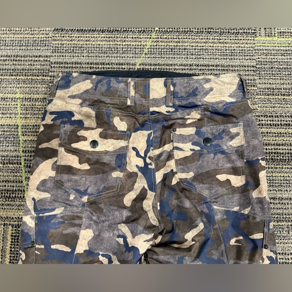Fire + Ice navy and green camo winter snow pants, Men’s size 34, long - Picture 14 of 15